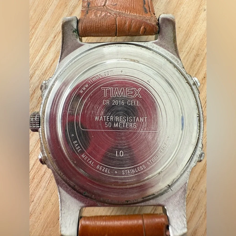 Timex expedition mens analog digital watch NEW BATTERY